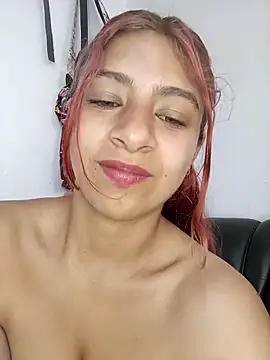 Lunatemptress4 online show from 02-07-26, 02:14