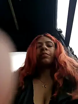 Snapshot of Lunatemptress4 chatting on 10-29-25, 01:21 Lunatemptress4 online show from 10-29-25, 01:21