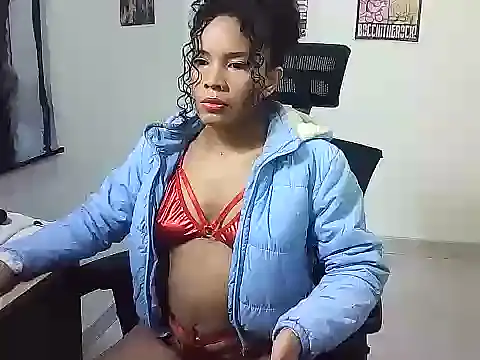 Gigi Scott  online show from 12-01-25, 03:29