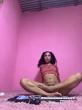 Gigi Scott  online show from 03-12-26, 01:33