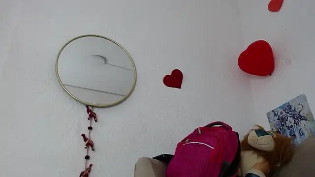 Snapshot of CarolineAikos chatting on 02-26-26, 12:38 CarolineAikos online show from 02-26-26, 12:38