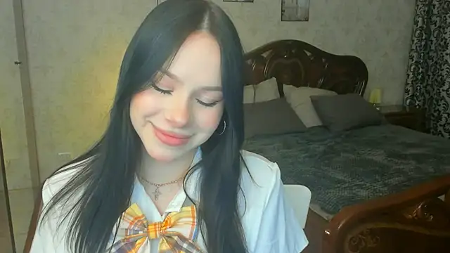 FloraCherry online show from 11-13-25, 11:36