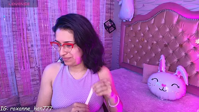 Roxanne Han online show from 03-26-26, 12:25