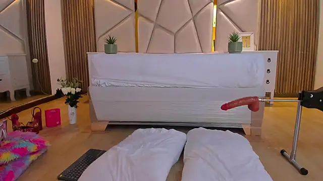 SweetKata  online show from 03-20-26, 07:37