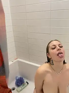 elliepixie online show from 07-25-26, 06:58