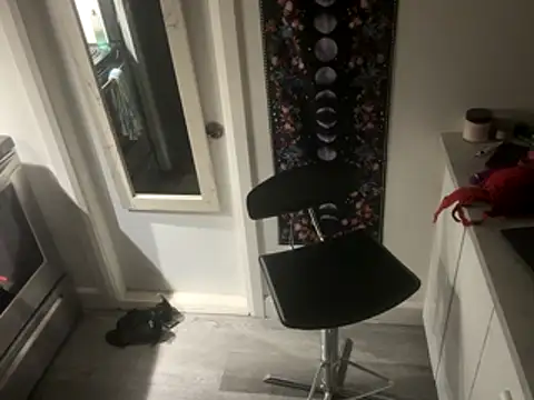 elliepixie online show from 10-25-25, 05:28