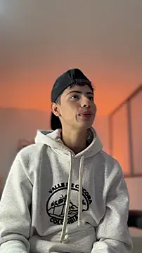 Snapshot of Sebastian_Reed chatting on 02-18-26, 05:27 Sebastian Reed online show from 02-18-26, 05:27