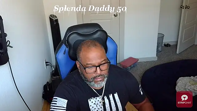 Snapshot of SplendaDaddy50 chatting on 11-11-25, 05:08 SplendaDaddy50 online show from 11-11-25, 05:08