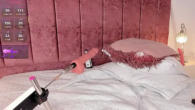 Videl Star online show from 11-30-25, 03:40