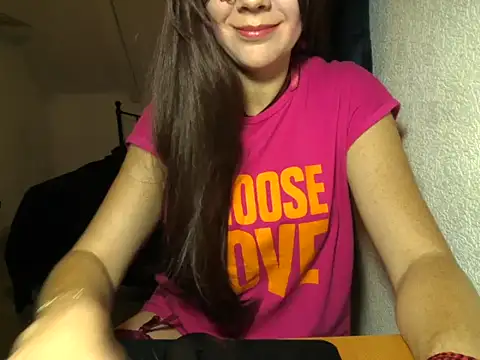 Aromaloveqq online show from 11-16-25, 03:17