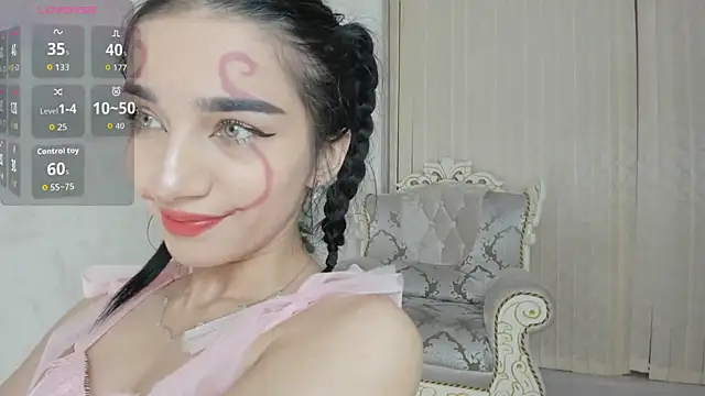 Snapshot of Danikalee chatting on 11-02-25, 03:33 Danikalee online show from 11-02-25, 03:33