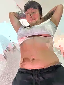 misschloe  online show from 10-27-25, 02:07