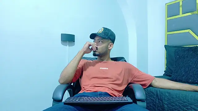 Neytanmalcon online show from 11-25-25, 08:53