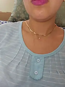 Sexy-girl online show from 06-19-26, 12:00