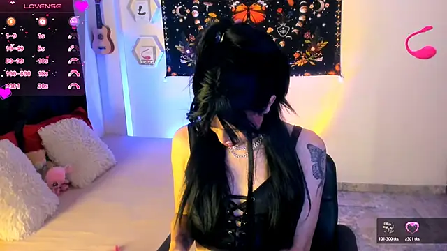 AdelineEsposito online show from 11-03-25, 04:28