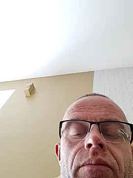 Breizh5605 online show from 10-26-25, 12:27