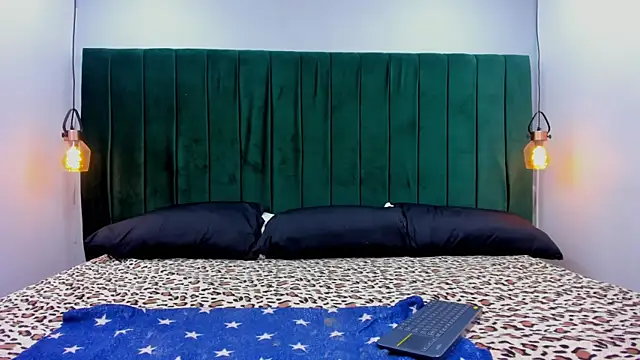 Melody Horney online show from 10-28-25, 08:41