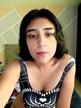 Nahomievans233 online show from 10-24-25, 12:59
