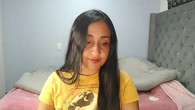 cute8smile online show from 11-03-25, 10:57