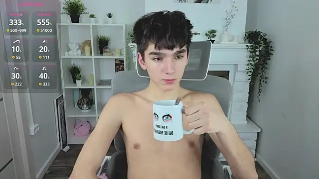 YamiTwink online show from 01-06-26, 08:35