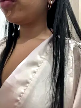 AbbyHank2 online show from 11-15-25, 01:26