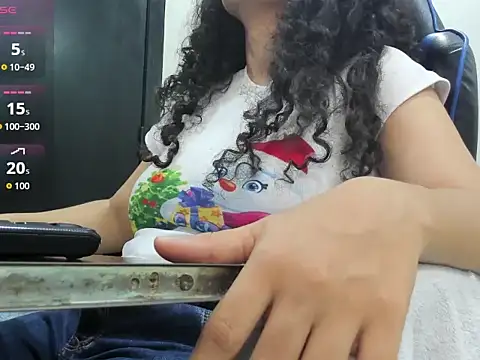 agata18  online show from 04-07-26, 12:29