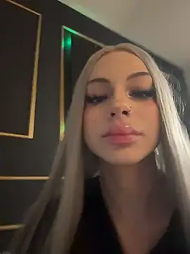 NovaPearl online show from 11-20-25, 08:42