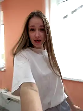 Angel hotyy online show from 10-25-25, 10:14