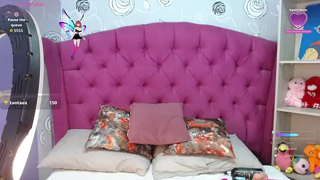 Snapshot of Blaiir_Moon chatting on 11-03-25, 03:04 Blaiir Moon online show from 11-03-25, 03:04