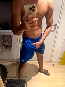 bigDickParis92 online show from 10-28-25, 11:58