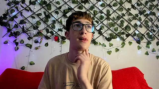 Erick Taylor3 online show from 10-23-25, 05:33