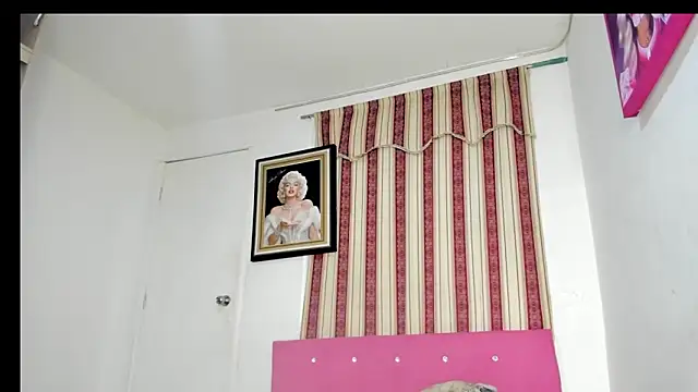 Snapshot of alahia66 chatting on 04-14-26, 12:21 alahia66 online show from 04-14-26, 12:21