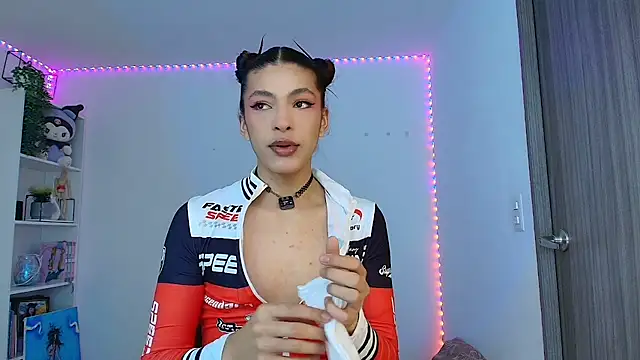 Arimoonn online show from 07-06-26, 12:34