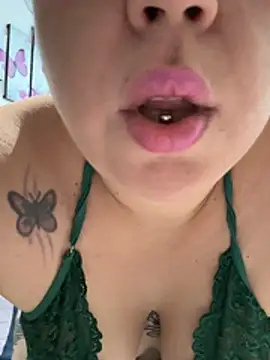 Rheetnena1 online show from 02-07-26, 11:18