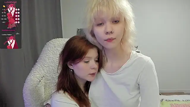 Snapshot of TenderTwos chatting on 02-24-26, 09:15 TenderTwos online show from 02-24-26, 09:15