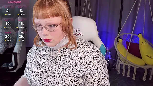 LottieReed online show from 02-19-26, 06:16