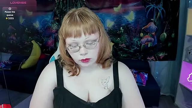 LottieReed online show from 02-14-26, 06:19