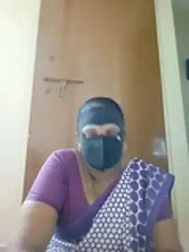 tamilammu1431 online show from 12-16-25, 04:28