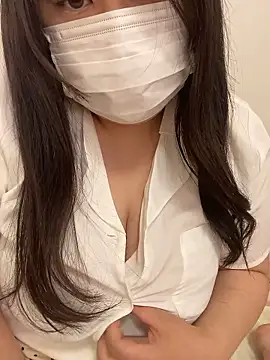 Snapshot of RIHO_riho_01 chatting on 06-16-26, 03:28 RIHO riho 01 online show from 06-16-26, 03:28