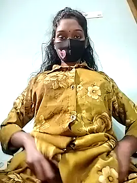 Snapshot of Tushi-10 chatting on 11-28-25, 10:04 Tushi-10 online show from 11-28-25, 10:04