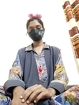 Snapshot of Tushi-10 chatting on 03-14-26, 01:33 Tushi-10 online show from 03-14-26, 01:33