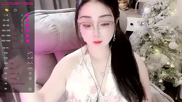 Snapshot of Monica-666888- chatting on 05-03-26, 04:32 Monica-666888- online show from 05-03-26, 04:32