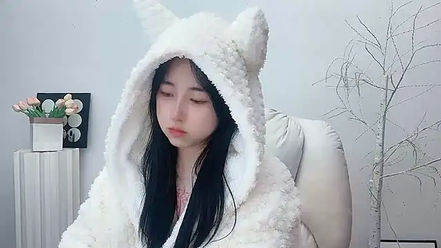 Snapshot of Love-hanzaizai718 chatting on 11-27-25, 03:23 Love-hanzaizai718 online show from 11-27-25, 03:23