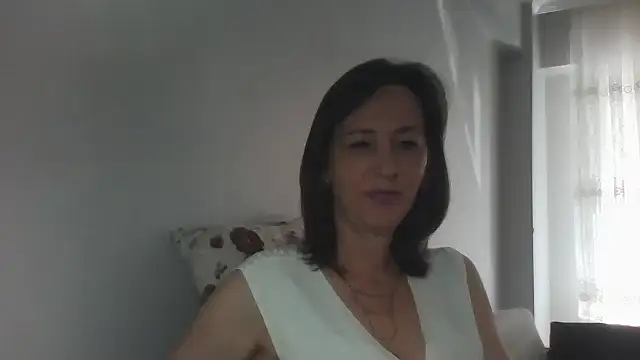 Snapshot of ArianaStarr chatting on 04-27-26, 07:06 ArianaStarr online show from 04-27-26, 07:06