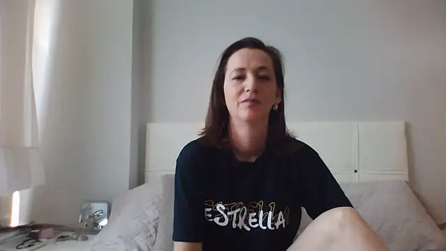 Snapshot of ArianaStarr chatting on 06-15-26, 06:46 ArianaStarr online show from 06-15-26, 06:46