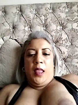 IndianLara online show from 11-22-25, 02:16