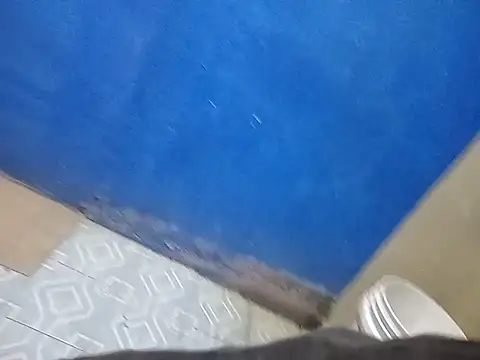 Snapshot of HSexy_Men00 chatting on 01-11-26, 12:17 HSexy Men00 online show from 01-11-26, 12:17