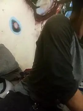 Snapshot of HSexy_Men00 chatting on 02-20-26, 11:01 HSexy Men00 online show from 02-20-26, 11:01