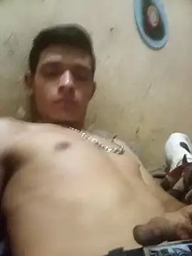 Snapshot of HSexy_Men00 chatting on 01-12-26, 09:31 HSexy Men00 online show from 01-12-26, 09:31