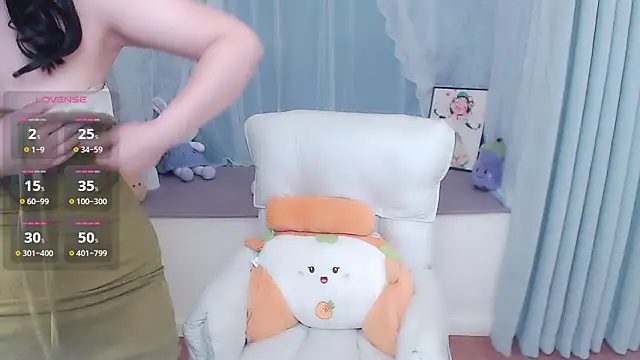 Snapshot of Xiaodie-baby chatting on 06-09-26, 03:18 Xiaodie-baby online show from 06-09-26, 03:18